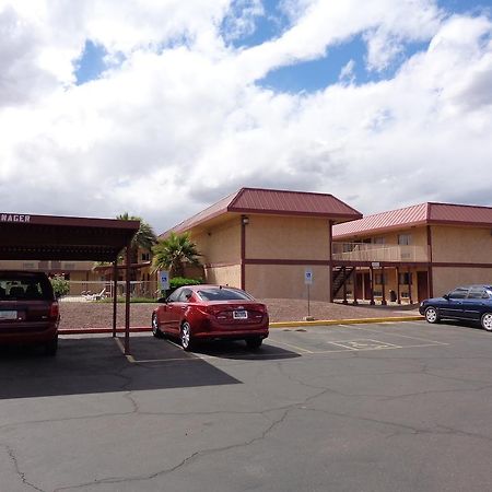 Knights Inn Phoenix At N Black Canyon Hwy Luaran gambar